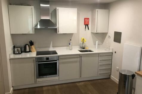 84 Fetter Lane, London EC4A 1 bed apartment for sale