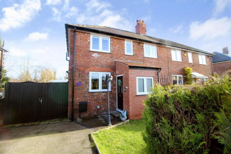 3 bedroom semi-detached house for sale