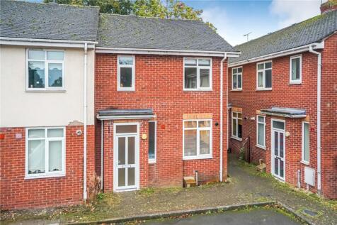 17 Orchard Square, Highley... 3 bed terraced house for sale