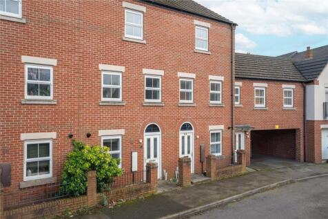 28 The Nettlefolds, Hadley, Telford 4 bed terraced house for sale
