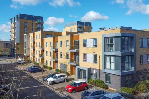 Drake Way, Berkshire RG2 2 bed apartment for sale