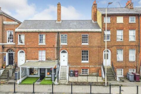 5 bedroom terraced house for sale