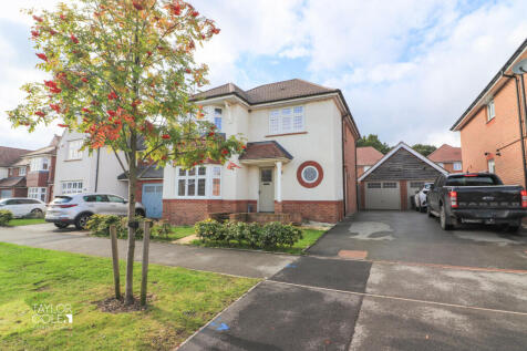 Florence Drive, Amington 3 bed detached house for sale