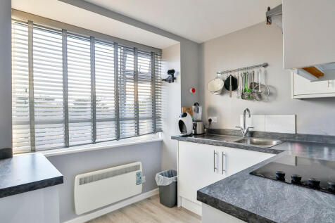 Christchurch Road, Bournemouth 1 bed apartment for sale