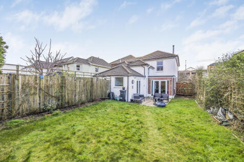 Gladstone Road West, Bournemouth 3 bed semi