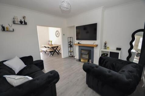 Girven Terrace West, Houghton Le Spring 2 bed terraced house for sale