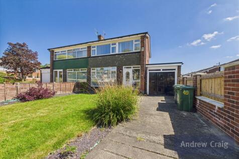 St. Andrews Drive, Low Fell 3 bed semi