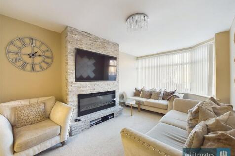 Enfield Walk, Bradford, West... 3 bed semi
