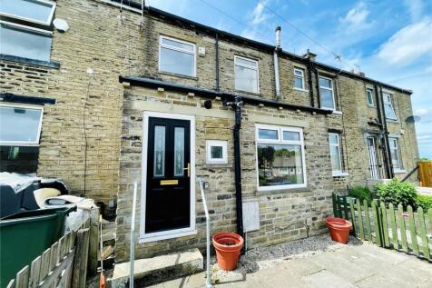 Crystal Terrace, Bradford, West... 2 bed terraced house for sale