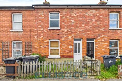 Dernier Road, Tonbridge, Kent, TN10 2 bed terraced house for sale