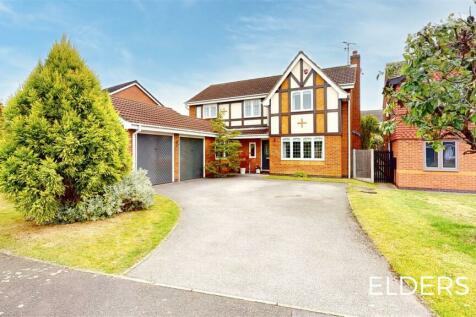 4 bedroom detached house for sale