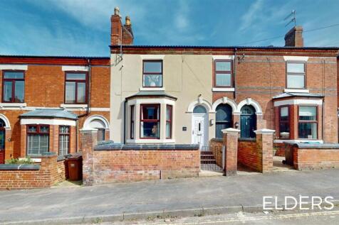 3 bedroom town house for sale