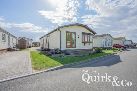 2 bedroom park home for sale