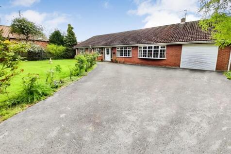 5 bedroom detached bungalow for sale