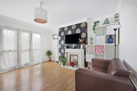 2 bedroom maisonette for sale