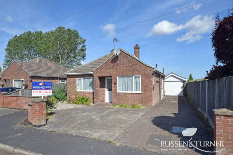 3 bedroom detached bungalow for sale