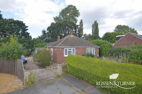 Westland Chase, King's Lynn PE33 2 bed detached bungalow for sale