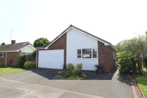 Beech Avenue, Lutterworth LE17 2 bed bungalow for sale