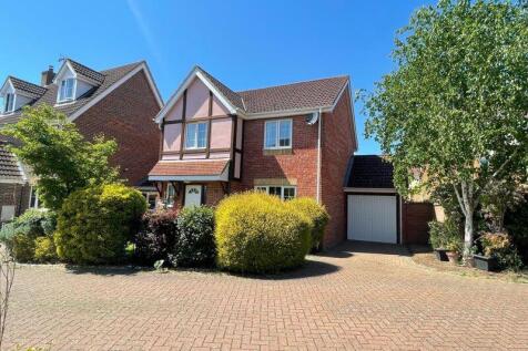 Treeview, Stowmarket 3 bed detached house for sale