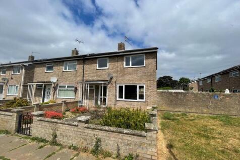 Parkington Walk, Bury St. Edmunds 3 bed semi