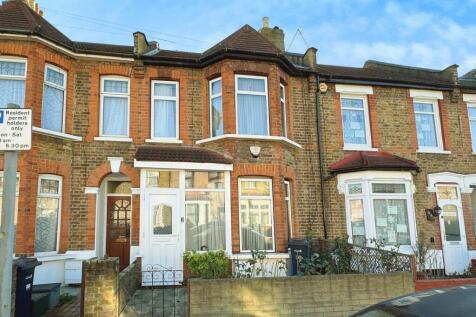 St Marys Road, ILFORD, IG1 4 bed terraced house for sale