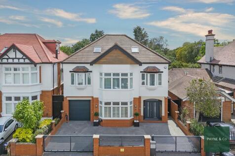 7 bedroom detached house for sale