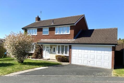 1 Worthington Drive, Shrewsbury, SY3 6BT 4 bed detached house for sale