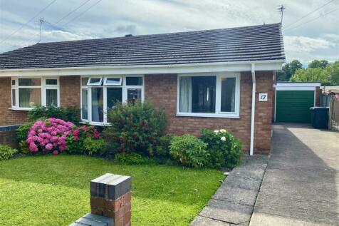 2 bedroom semi-detached bungalow for sale