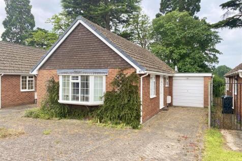 47 St. James Road, Belvidere... 2 bed detached bungalow for sale