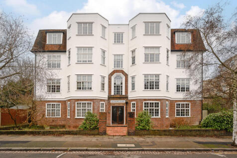 Wimbledon SW19 3 bed apartment for sale