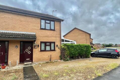 Marshlands Drive, Holbeach PE12 7QW 2 bed semi