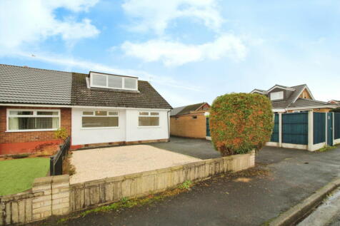 3 bedroom semi-detached bungalow for sale