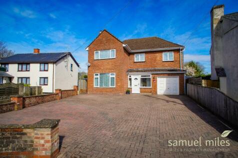 4 bedroom detached house for sale