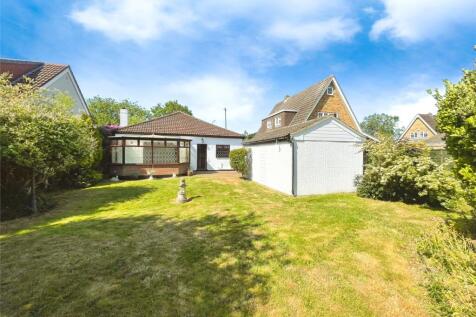 Ongar Road, Pilgrims Hatch... 3 bed bungalow for sale