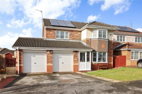 Abbey Gardens, Crook DL15 4 bed detached house for sale
