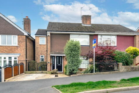4 bedroom semi-detached house for sale