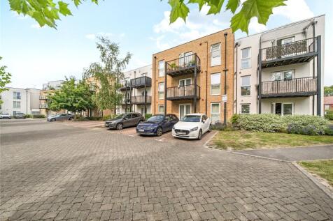 Melrose Apartments, Addlestone KT15 2 bed flat for sale