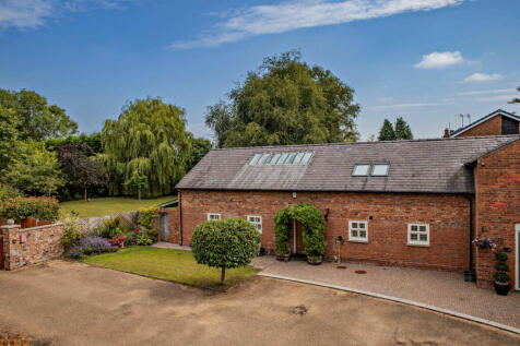 Alderley Edge, Cheshire 3 bed barn conversion for sale