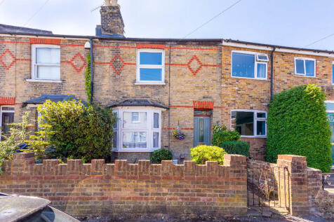 2 bedroom cottage for sale