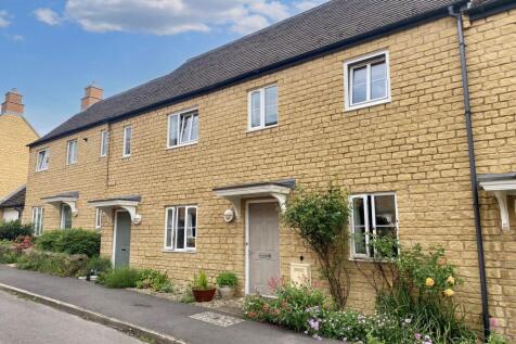 Knapps Crescent, Cheltenham GL52 2 bed apartment for sale