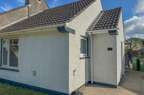 1 bedroom semi-detached bungalow for sale