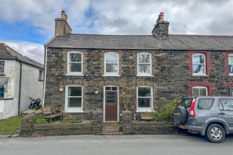 2 bedroom cottage for sale