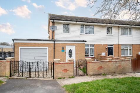 3 bedroom end of terrace house for sale