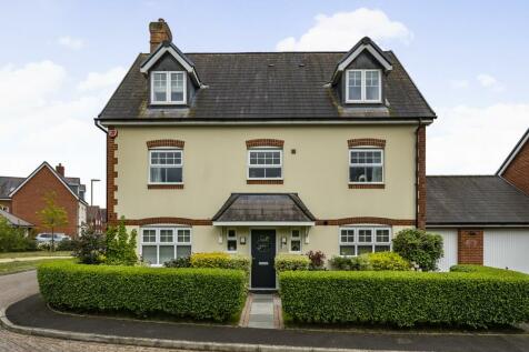 6 bedroom detached house for sale