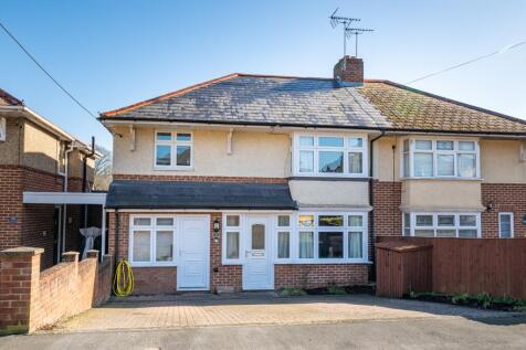 4 bedroom semi-detached house for sale