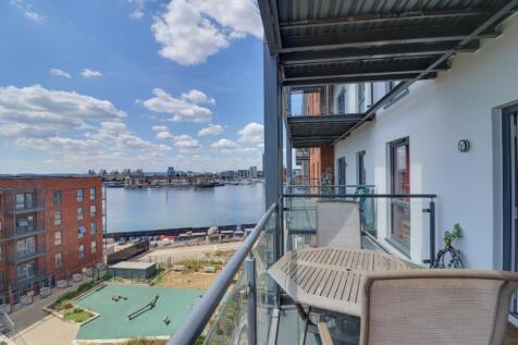 John Thornycroft Road, Woolston 2 bed apartment for sale