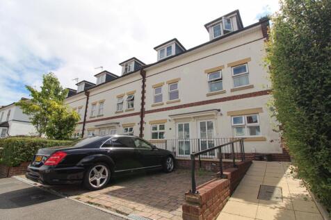 4 bedroom town house for sale