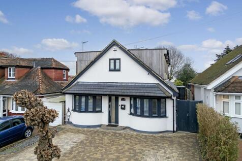 Mount Pleasant Avenue, Brentwood CM13 4 bed detached house for sale