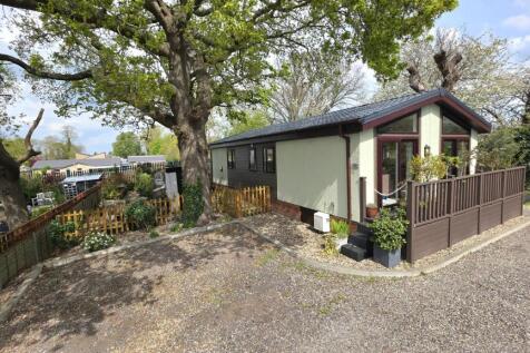 3 bedroom park home for sale