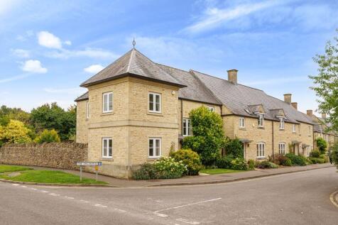 3 bedroom retirement property for sale